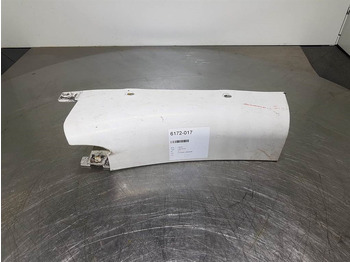 Кабина и интерьер LIEBHERR