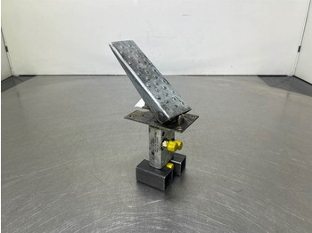 : фото в шапке страницы