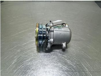 Двигатель YANMAR