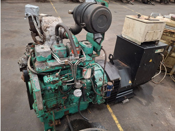 Двигатель CUMMINS