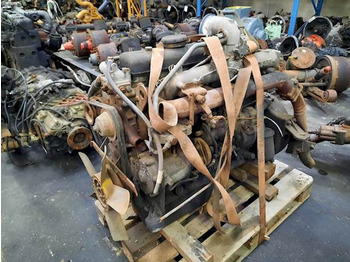 : фото в шапке страницы