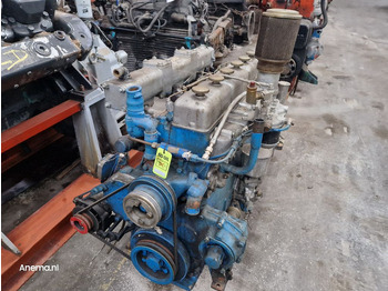 Двигатель SCANIA