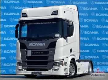Тягач SCANIA R 460