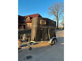 Прицеп-коневоз BLOMERT