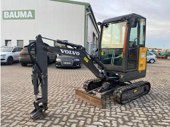 Мини-экскаватор VOLVO EC18E