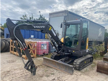 Мини-экскаватор VOLVO ECR35D