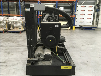 Электрогенератор John Deere 6068HFU82 GENERATOR 200KVA USED: фото 4 Электрогенератор John Deere 6068HFU82 GENERATOR 200KVA USED: фото 4