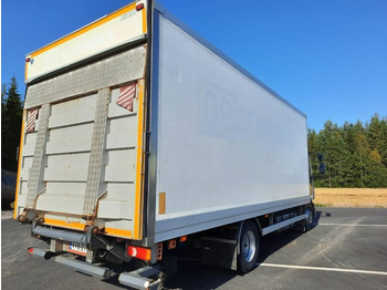 Грузовик с закрытым кузовом Volvo FL 240: фото 4