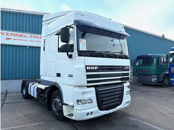 Тягач DAF XF 105 460