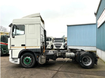 Тягач DAF 95.430 XF SPACECAB (EURO 2 / ZF16 MANUAL GEARBOX / ZF-INTARDER / AIRCONDITIONING): фото 2