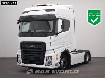 Тягач FORD