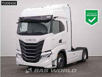 Тягач IVECO S-WAY