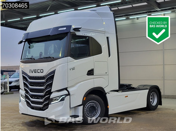 Тягач IVECO S-WAY