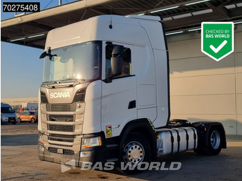 Тягач SCANIA S