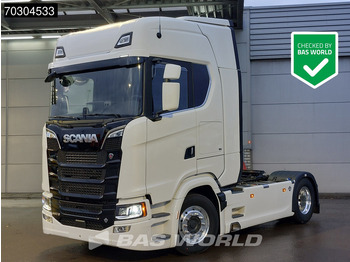 Тягач SCANIA S 660