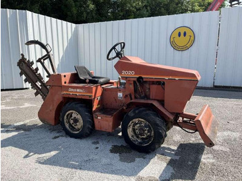 Траншеекопатель DITCH WITCH