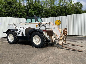 Телескопический погрузчик JCB
