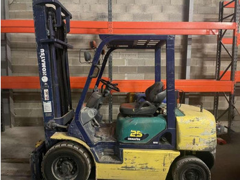 Дизельный погрузчик KOMATSU