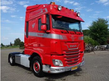 Тягач DAF XF 460