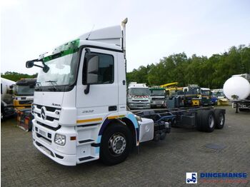 Грузовик-шасси MERCEDES-BENZ Actros 2632