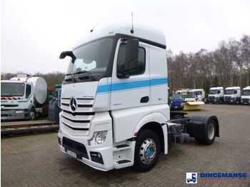 Тягач MERCEDES-BENZ Actros 1843