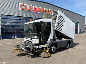 Подметально-уборочная машина RAVO