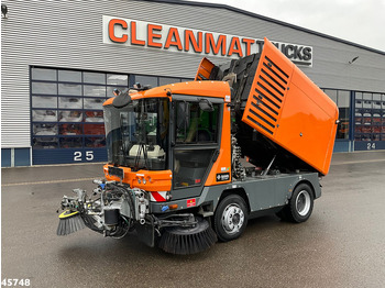 Подметально-уборочная машина RAVO