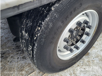 Тентованный полуприцеп SCHMITZ Curtainsider Standard: фото 3 Тентованный полуприцеп SCHMITZ Curtainsider Standard: фото 3