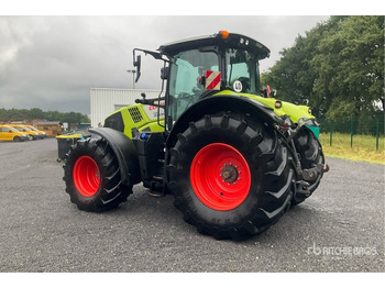 Трактор CLAAS Axion 810