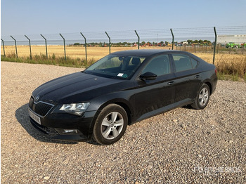 Легковой автомобиль ŠKODA