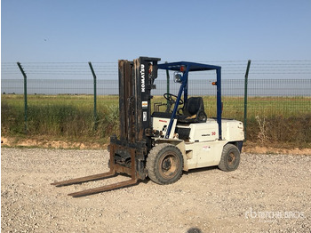 Вилочный погрузчик KOMATSU