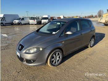 Легковой автомобиль