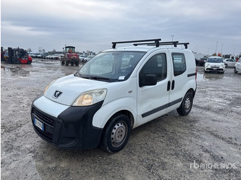 : фото в шапке страницы