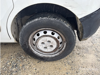 Грузовик с закрытым кузовом 2011 Peugeot Bipper Van Truck: фото 5