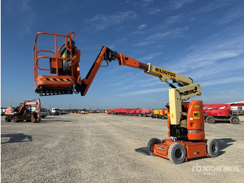 Коленчатый подъемник JLG