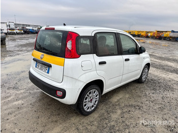 Легковой автомобиль 2014 Fiat Panda Automobile: фото 3