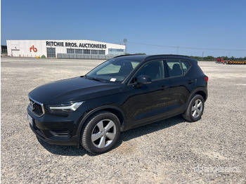 Внедорожник VOLVO