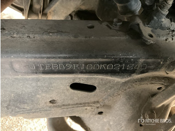 Внедорожник TOYOTA