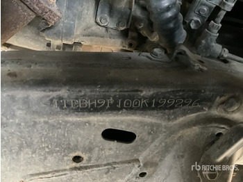 Внедорожник TOYOTA