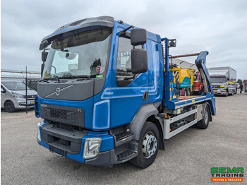 Портальный бункеровоз VOLVO FL 240
