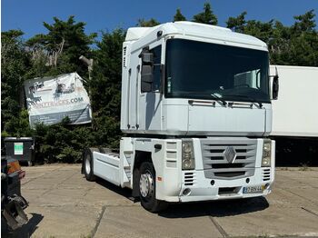 Тягач RENAULT Magnum 440