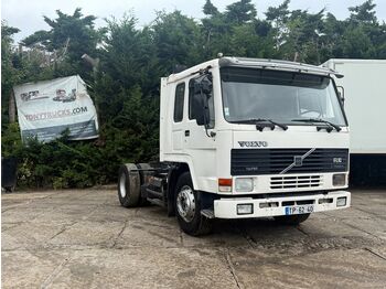 Тягач VOLVO FL10