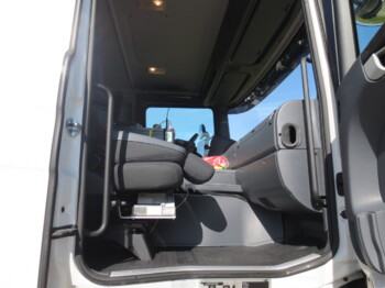 Грузовик-цистерна SCANIA G410: фото 3 Грузовик-цистерна SCANIA G410: фото 3