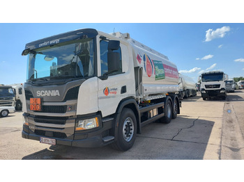 : фото в шапке страницы