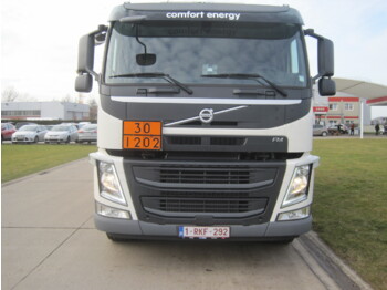 Грузовик-цистерна VOLVO FM: фото 3