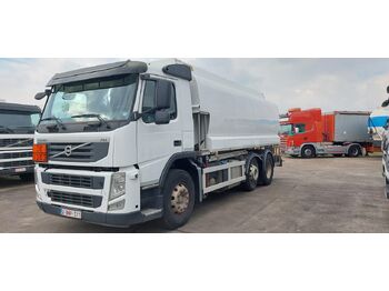 Грузовик-цистерна VOLVO FM
