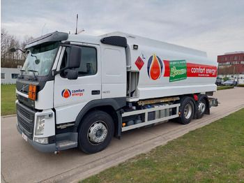 Грузовик-цистерна VOLVO FM