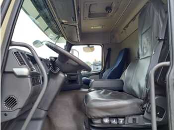 Фото интерьера 1: Грузовик-цистерна Volvo FM