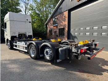Грузовик-контейнеровоз/ Сменный кузов DAF XF 480 6X2 SSC FAR BDF Retarder 2x AHK 7.82 Multiwechseler: фото 3