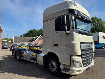 Грузовик-контейнеровоз/ Сменный кузов DAF XF 480 6X2 SSC FAR BDF Retarder 2x AHK 7.82 Multiwechseler: фото 2